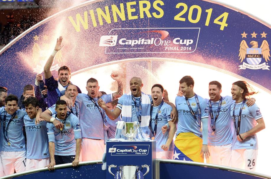 A Manchester questa  la notte della festa dei Blues. Perch il Manchester City solleva la Coppa di Lega 2014 dopo aver battuto il Sunderland 3-1